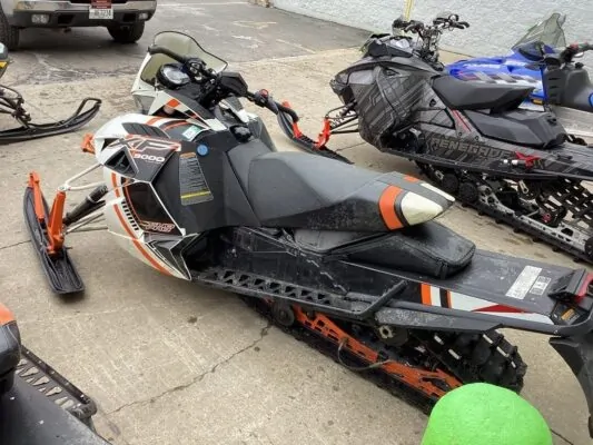 2015-Arctic-Cat®-ZR-9000-Limited-2-533x400